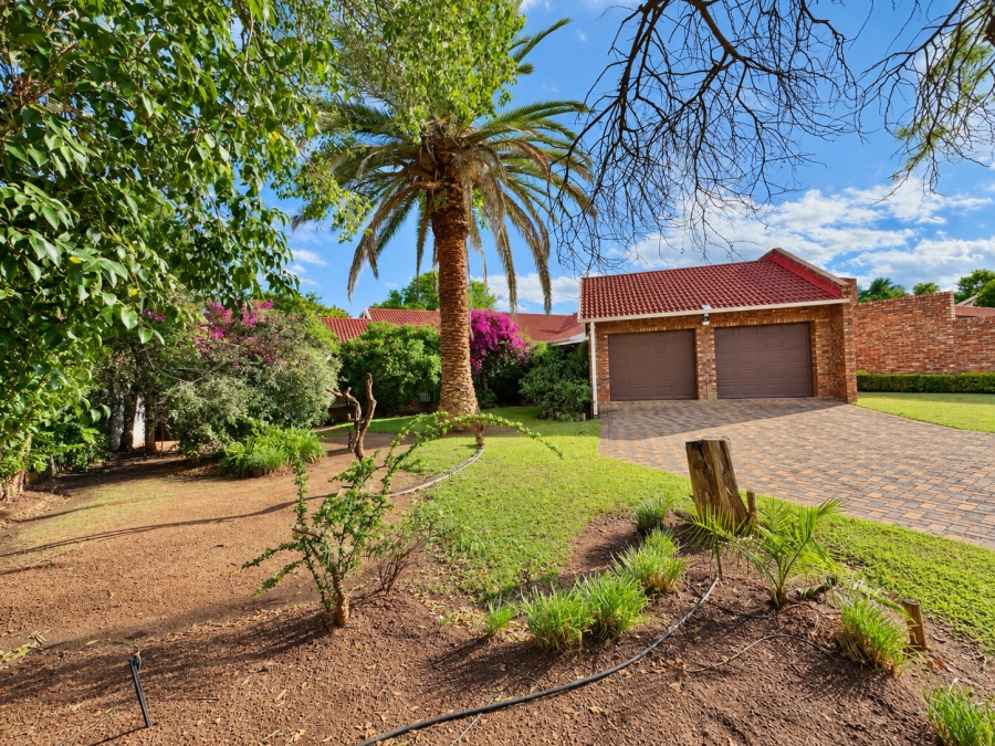3 Bedroom Property for Sale in Miederpark North West